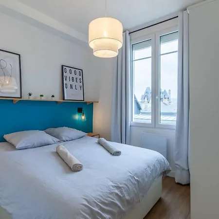 Appartement 2-bedroom With Balcony Near Hippodrome